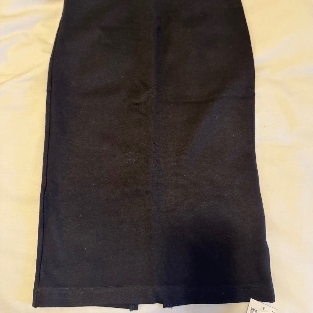 American Apparel black pencil skirt. large.
